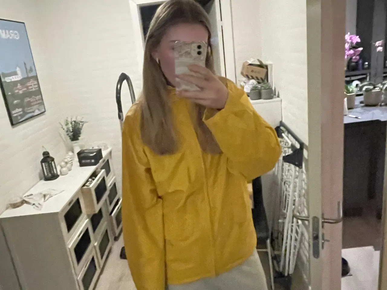 Billede 4 - Helly Hansen Regnjakke str M