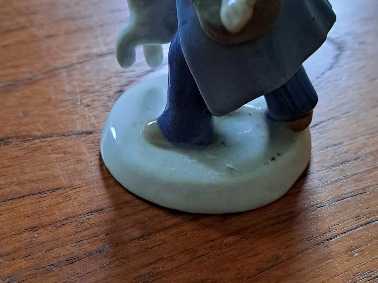 Billede 1 - Dreng med lam