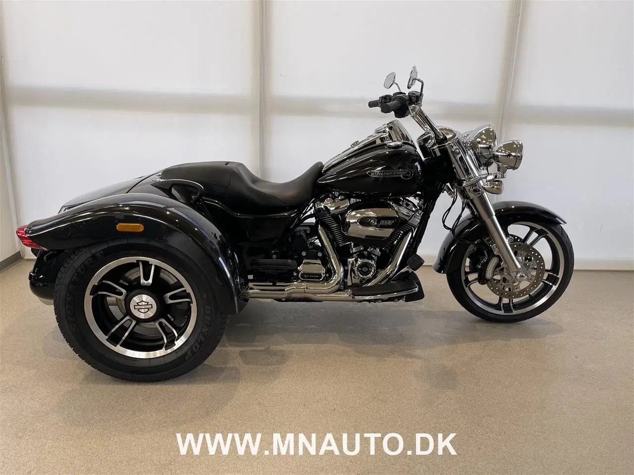 Billede 1 - Harley Davidson FLRT Freewheeler Trike 107"