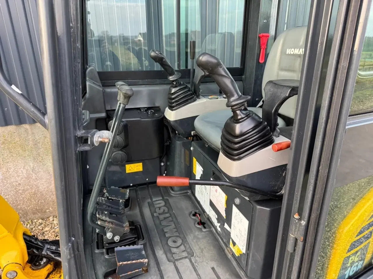 Billede 7 - Komatsu PC16 minigraver Kun 975 timer 
