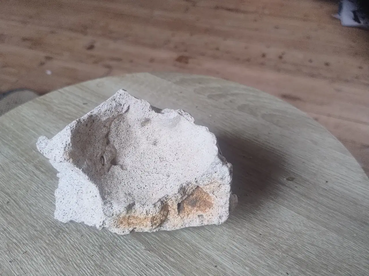 Billede 1 - Kalksten og lavasten sælges 