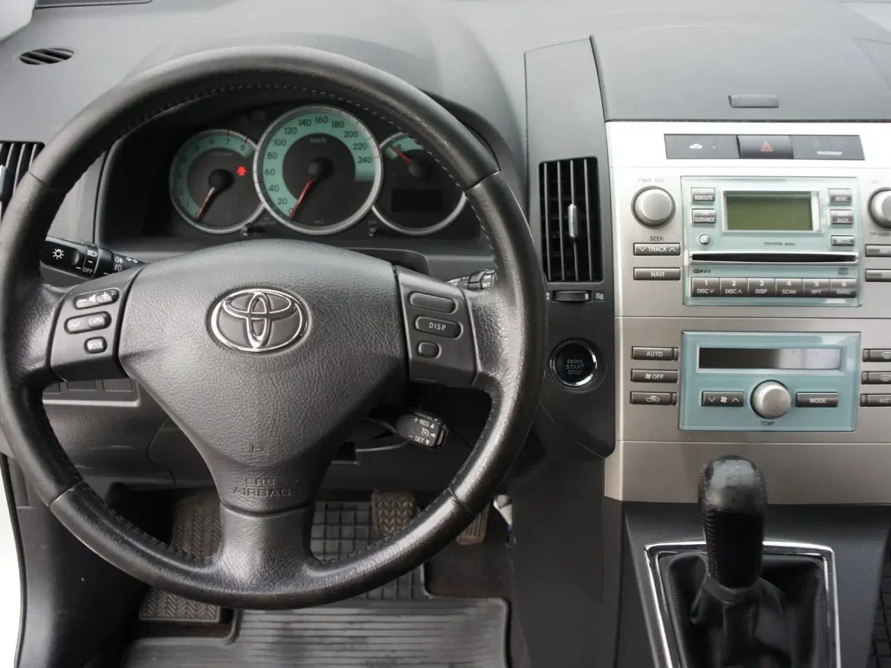 Billede 14 - Toyota Corolla Verso 1,8 Luna 7prs