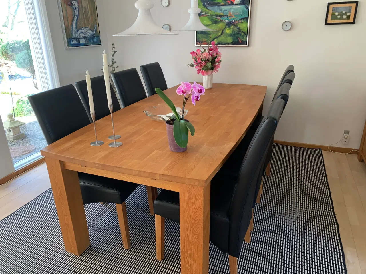 Billede 4 - Spisebord samt 8stole