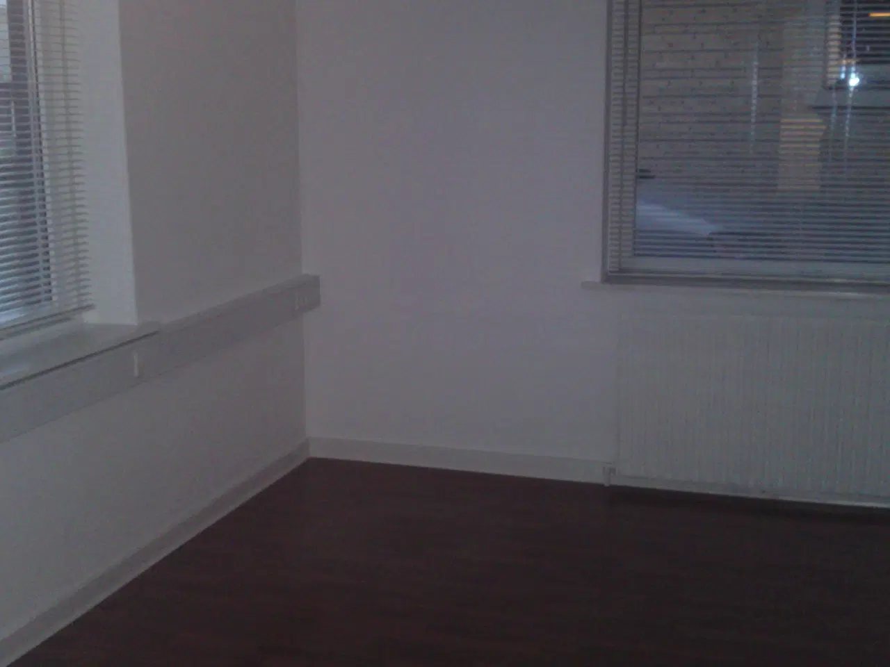 Billede 6 - Fint lille kontor / klinik / lager i Slagelse.