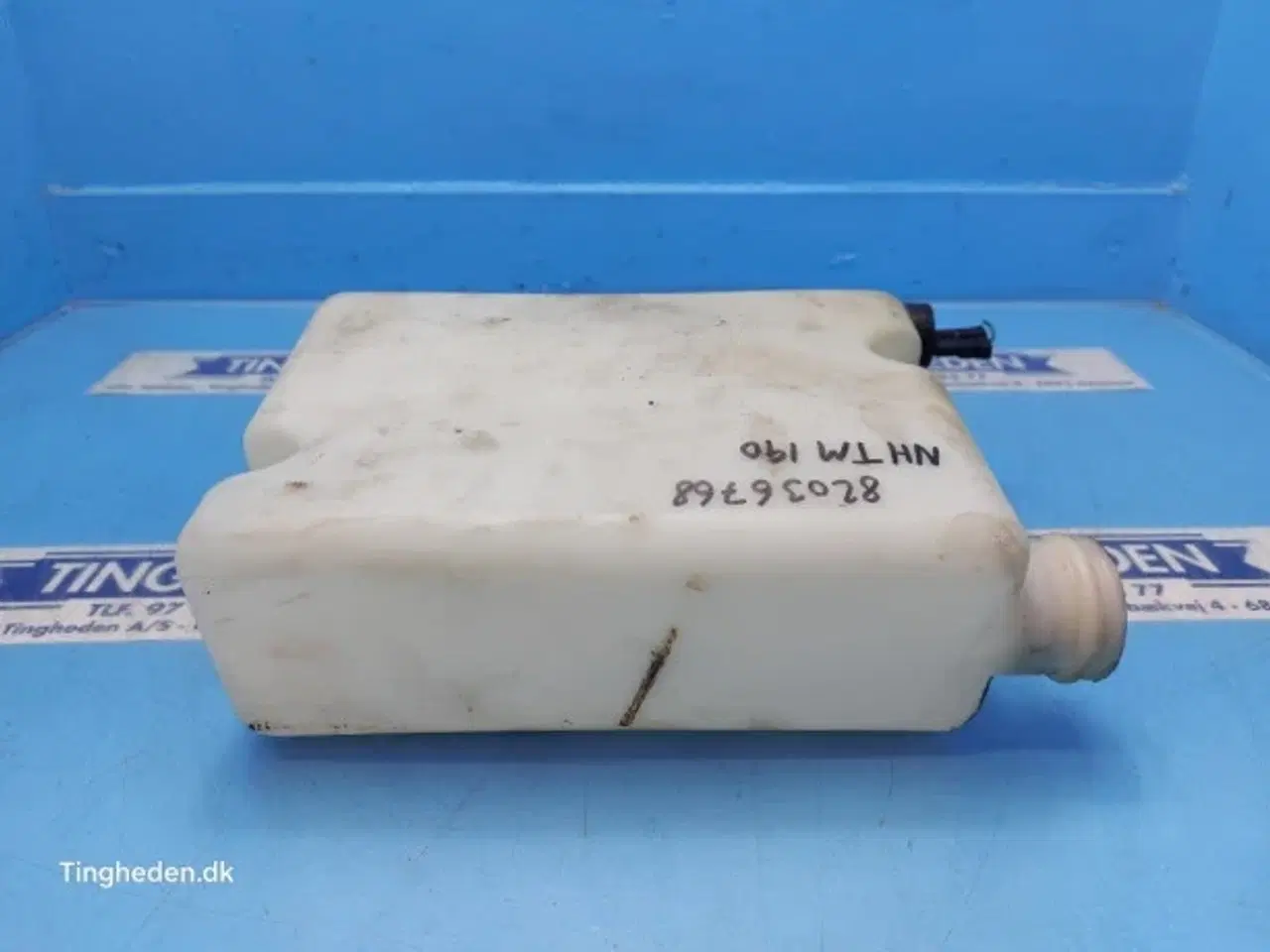 Billede 17 - New Holland TM190 Sprinklervæskebeholder 82036768