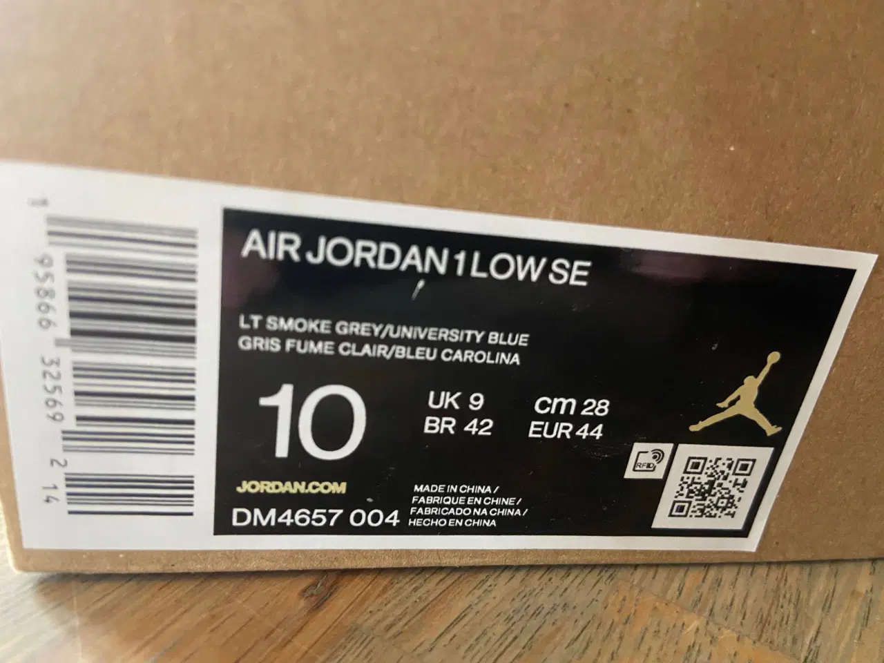 Billede 4 - Sælger et par fede Air Jordan 1 Low istr.44
