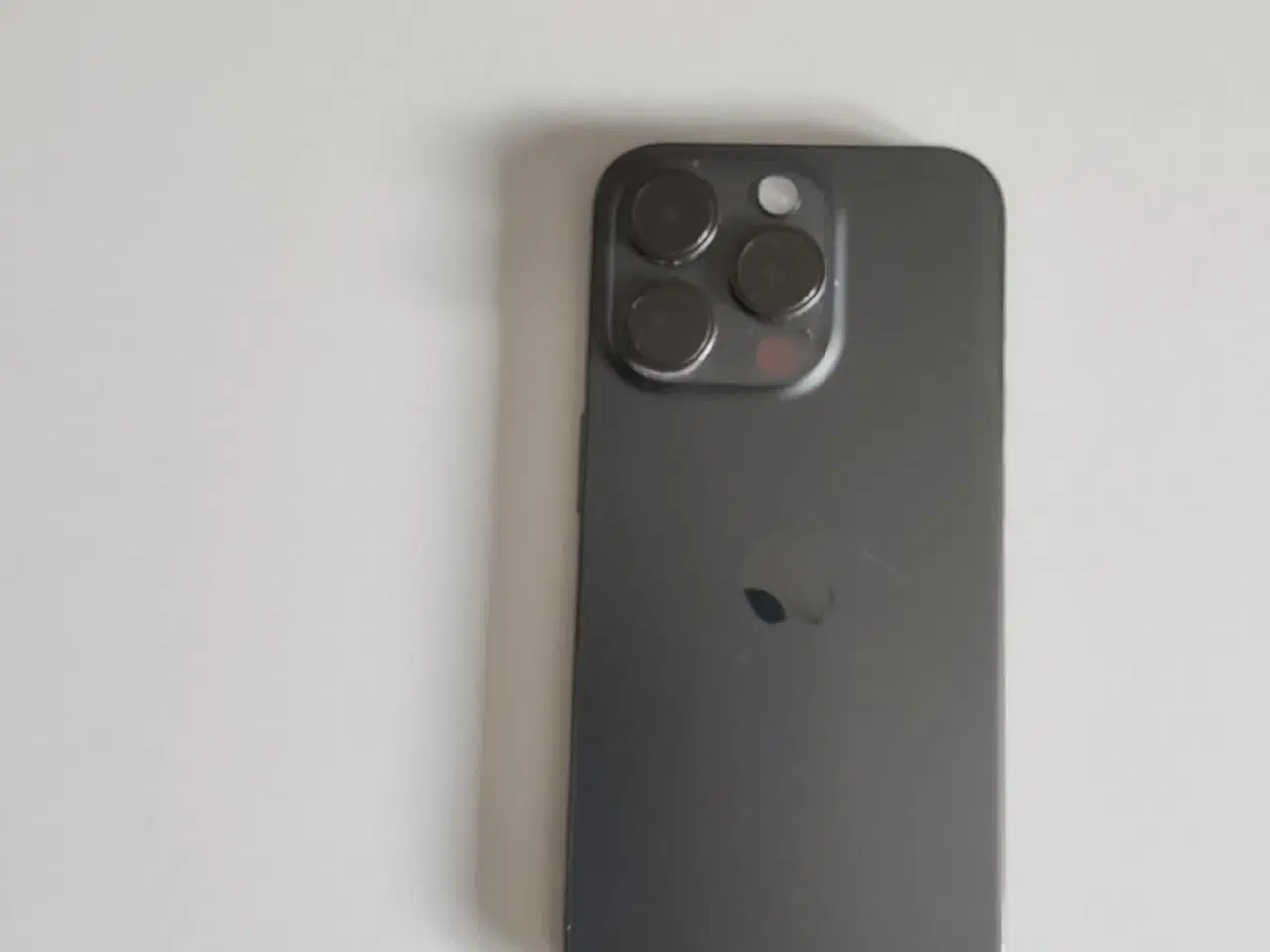 Billede 2 - IPhone 15 Pro 1.000 GB står som ny. Ikast Midtjyll