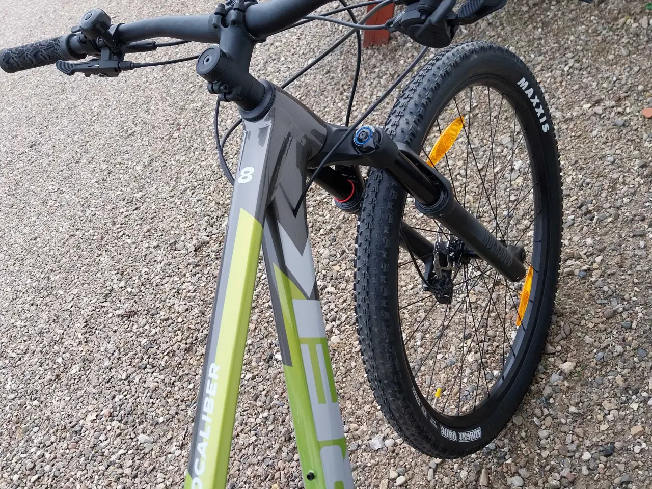 Billede 2 - Sprit ny trek procaliber 8 aldrig kørt 