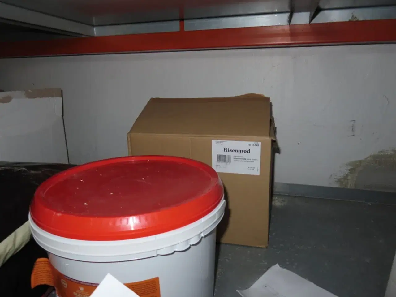 Billede 27 - Pallereol med indhold