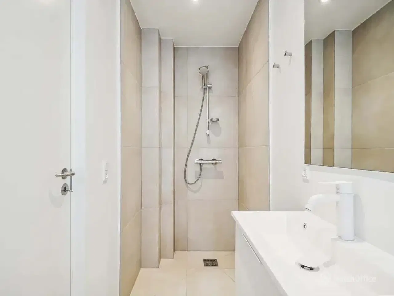 Billede 14 - Lyst lejemål med ekstra lagerplads på Nørrebro