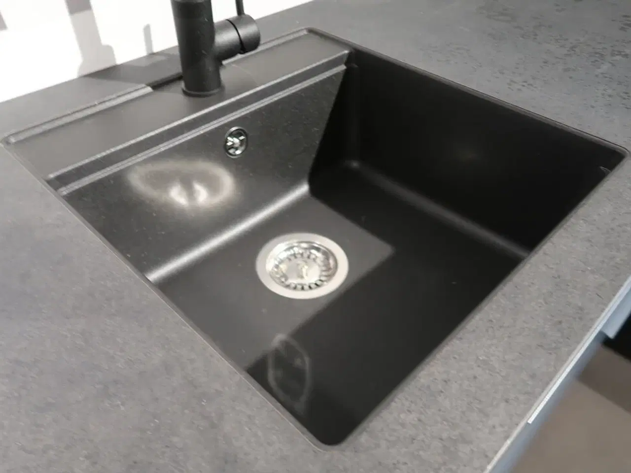 Billede 6 - Kvik køkken - Bordo blue