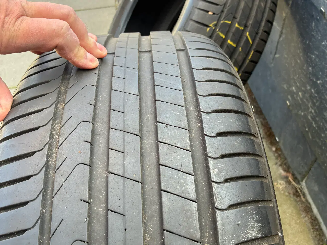 Billede 10 - Pirelli dæk 2stk 245/40-18 2stk 225/45-18