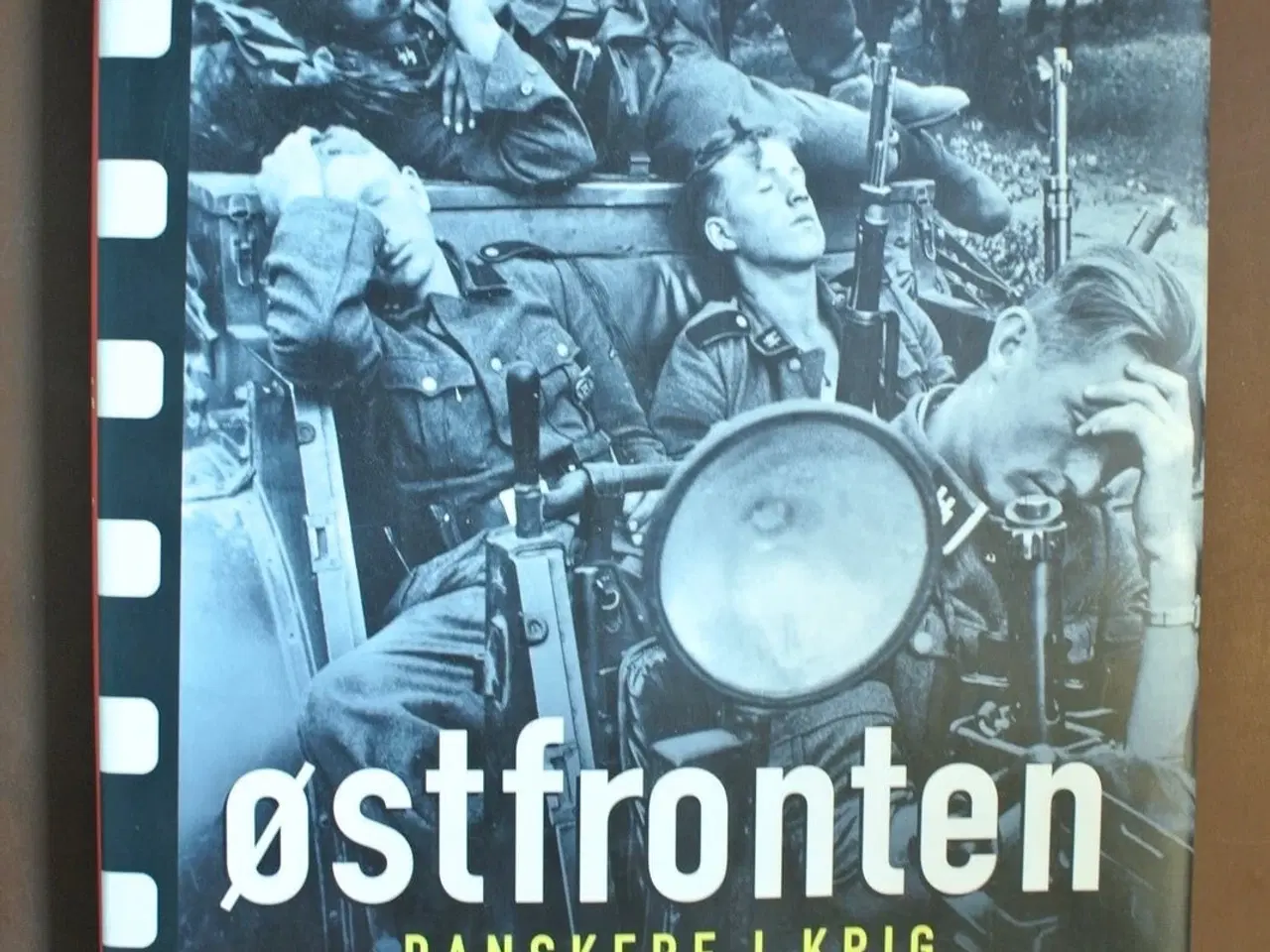 Billede 1 - østfronten danskere i krig, af leif davidsen og ka