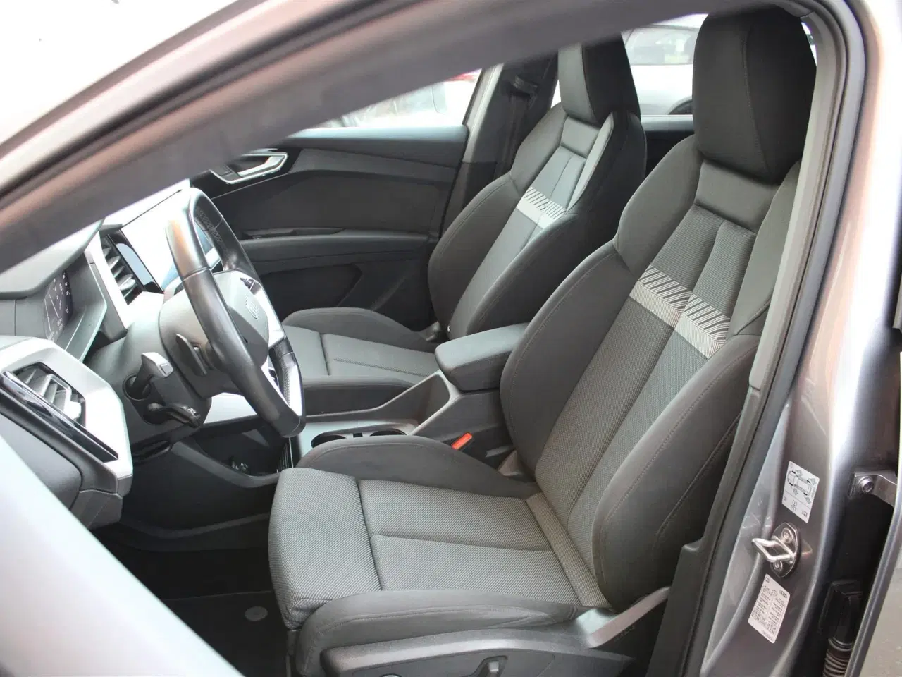 Billede 2 - Audi Q4 40 E-tron Attitude 204HK 5d Aut.