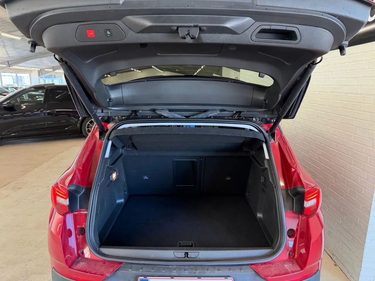 Billede 4 - Opel Grandland X 1,6 PHEV  Plugin-hybrid Cosmo Prestige Pack 225HK 5d 8g Aut.