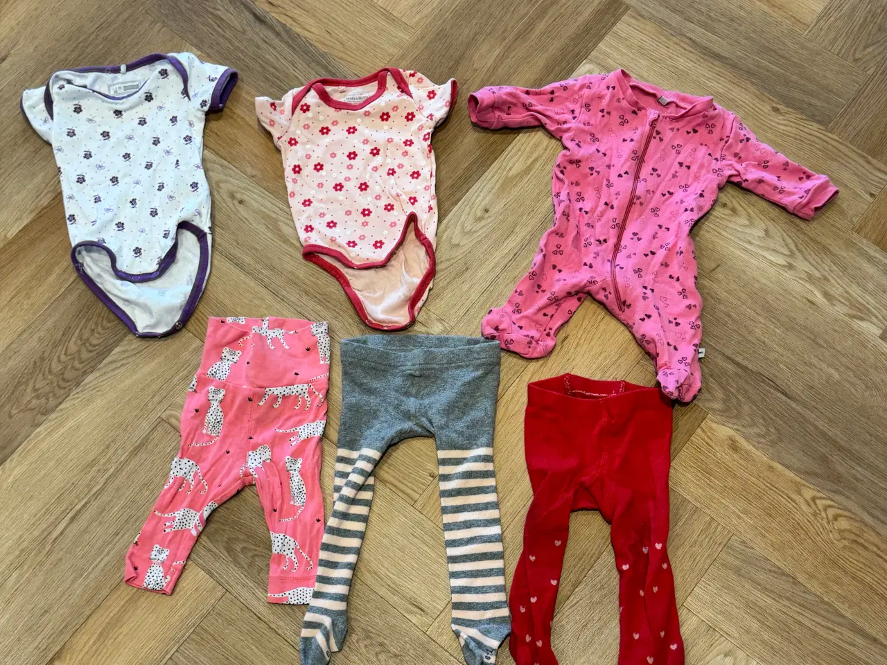 Billede 1 - Tøjpakke str. 50/56 