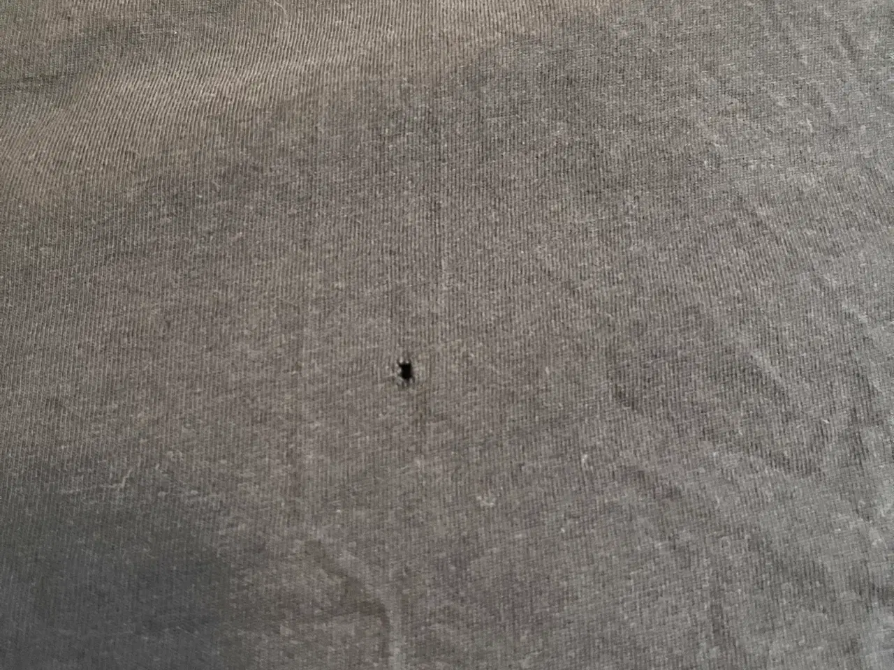 Billede 4 - T-shirt fra Kappa.