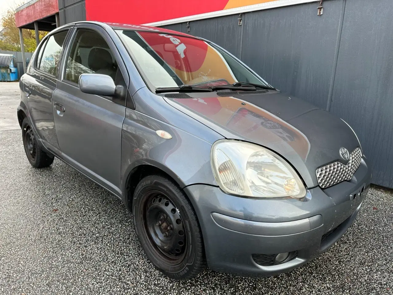 Billede 1 - Toyota Yaris 1,3 Luna