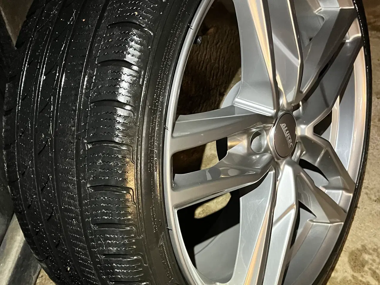 Billede 4 - 235/35R19 Vinterhjul 5x112 til Skoda, VW, Audi.