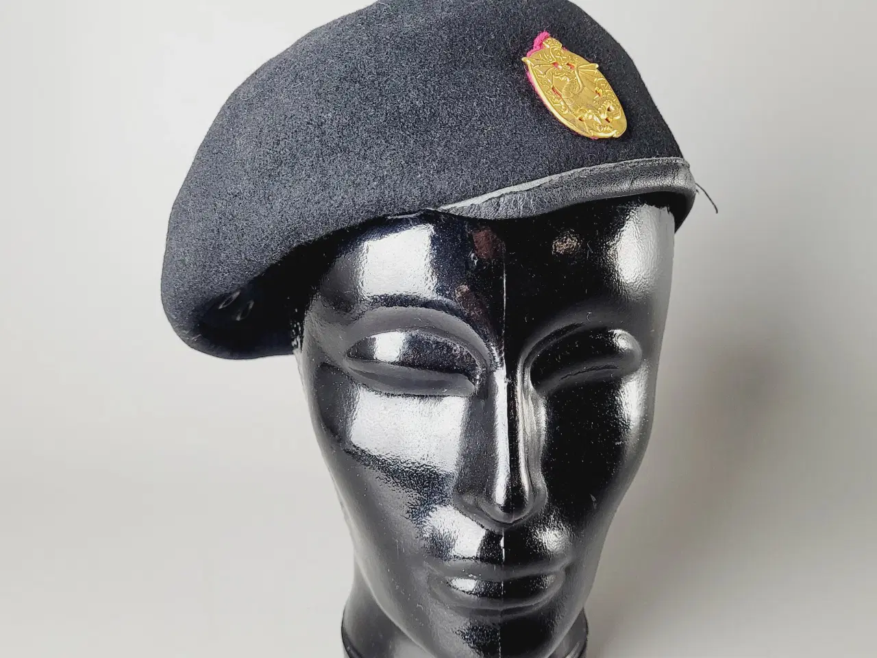 Billede 2 - ⭐️: Original Dansk Militær-baret (HMAK 1981) 