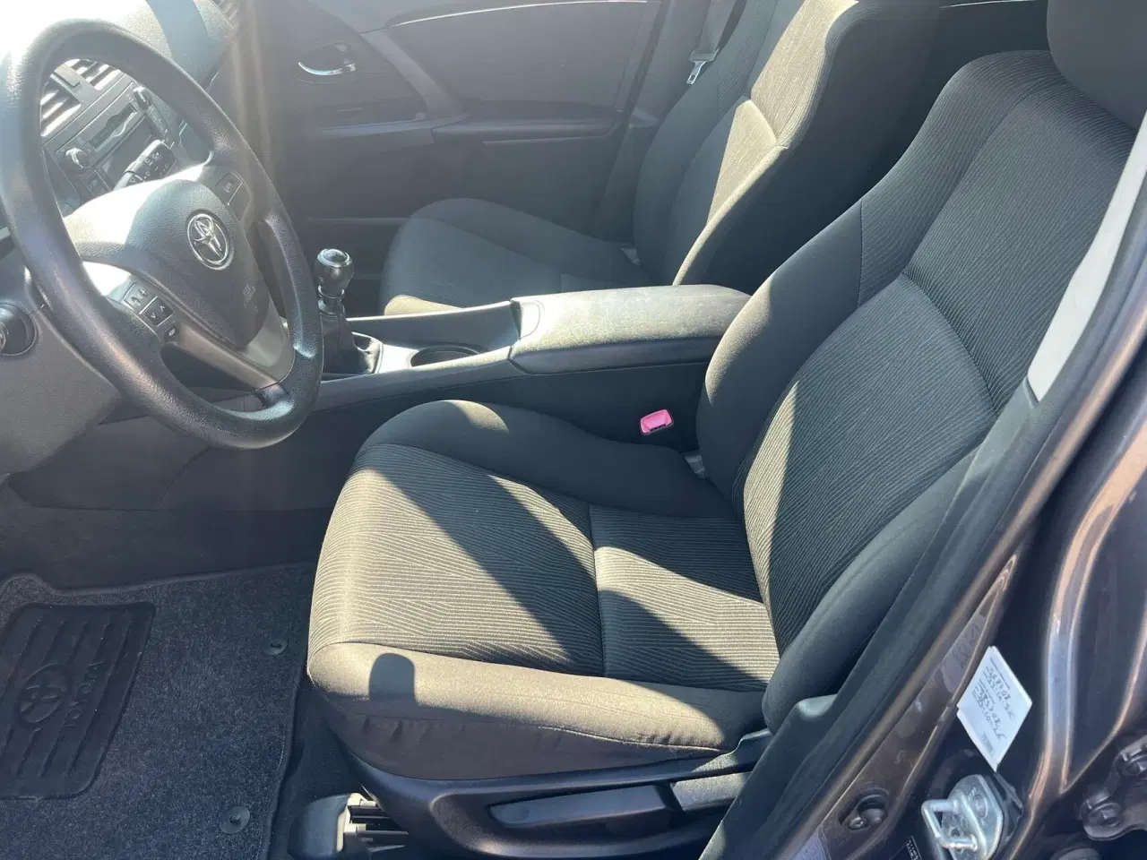 Billede 16 - Toyota Avensis 1,6 VVT-I T1 132HK Stc 6g