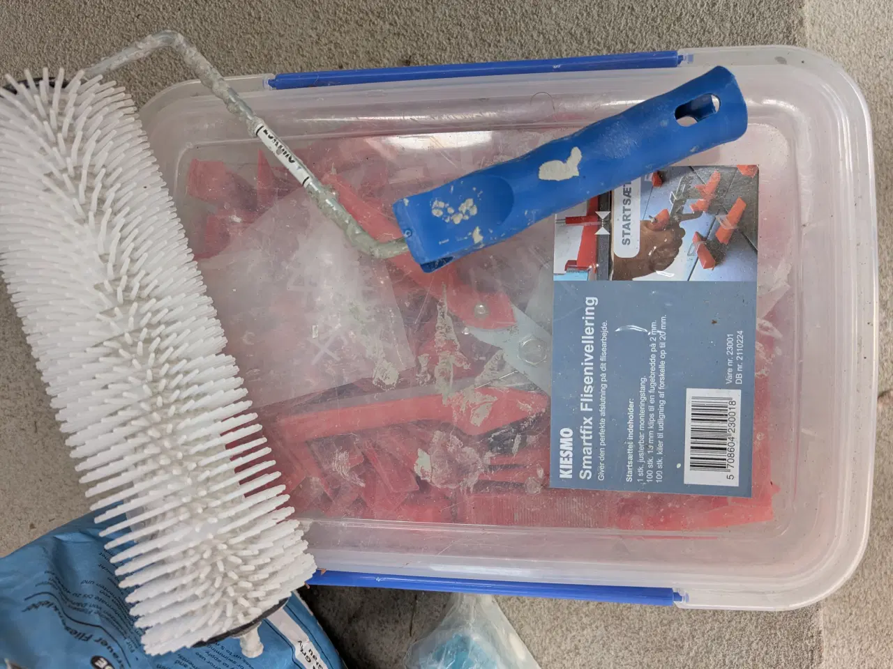 Billede 2 - Diverse ting til lægning af fliser
