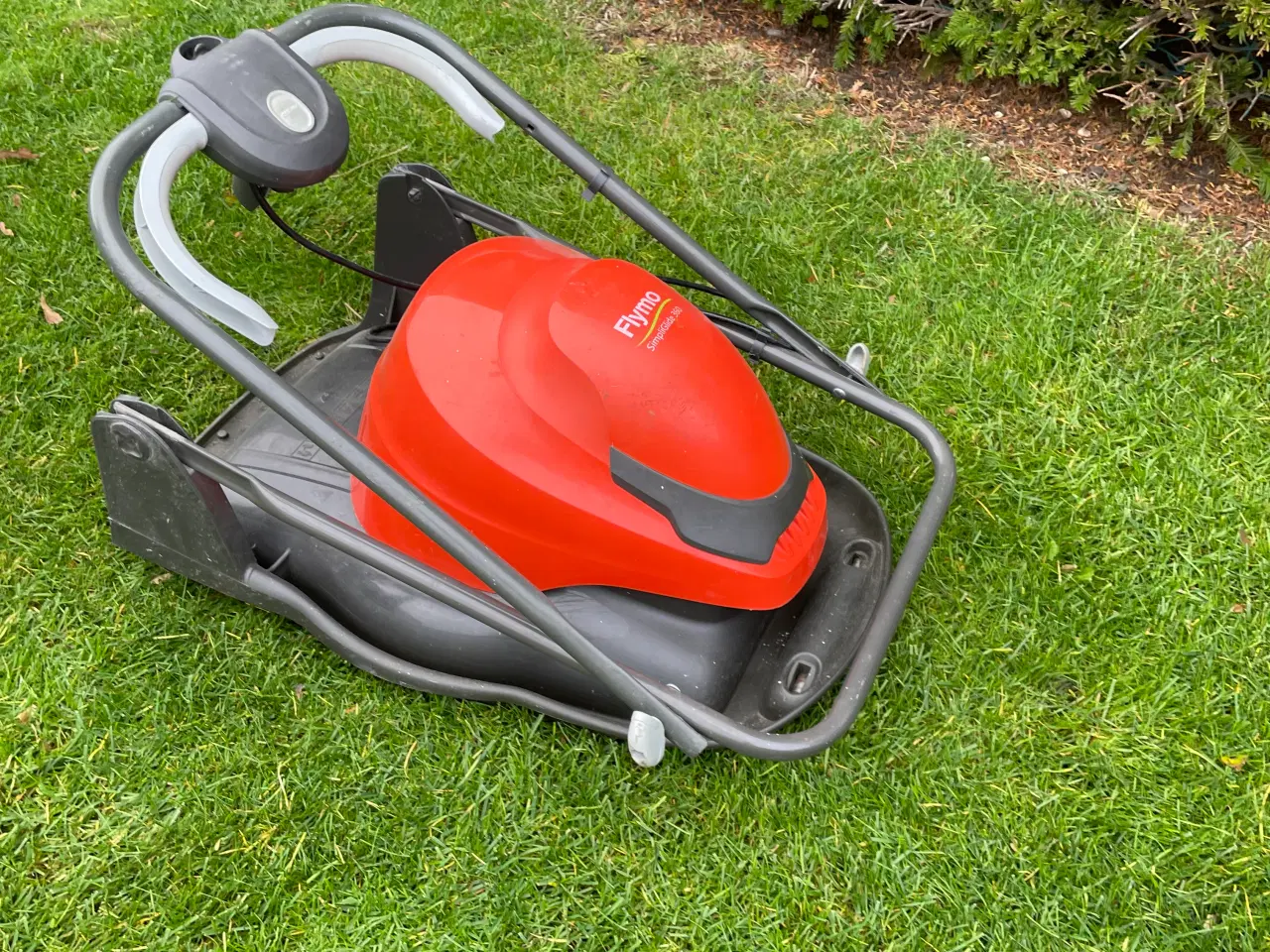 Billede 2 - Flymo græsslåmaskine
