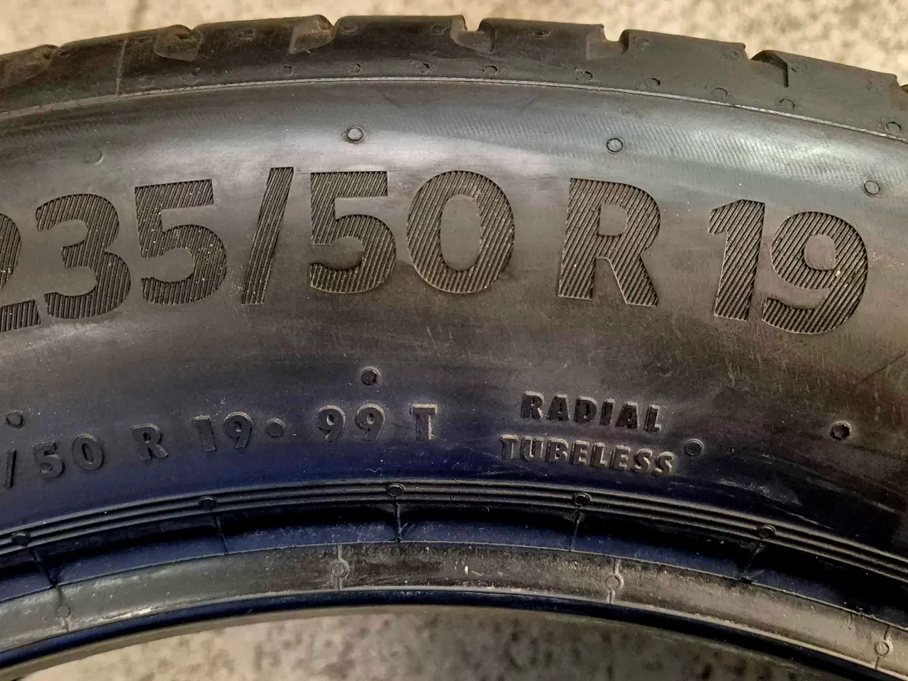 Billede 5 - 255 45 R19 / 235 50 R19 SOMMERDÆK NÆSTEN NYE