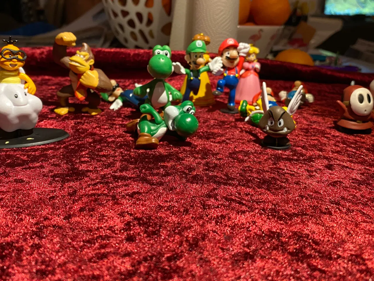 Billede 2 - figurer fra Super Mario