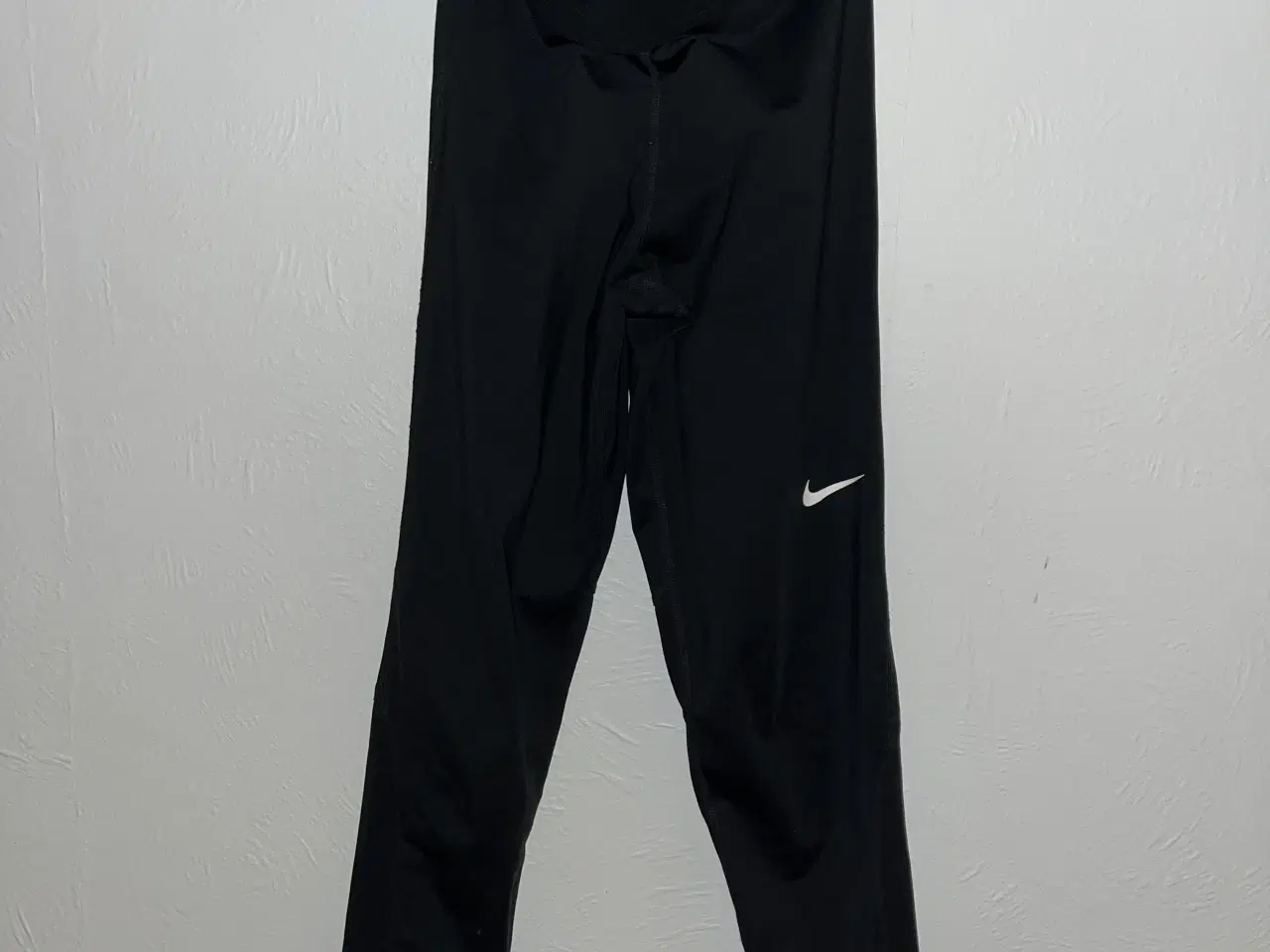 Billede 4 - Sorte Nike Pro tights i str. S