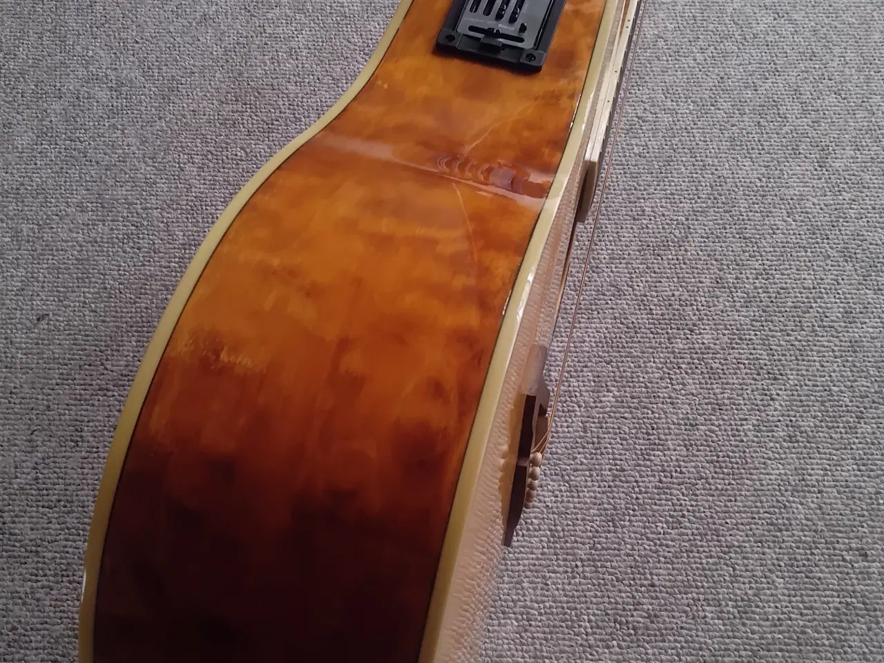 Billede 5 - Ibanez guitar med kuffert. 