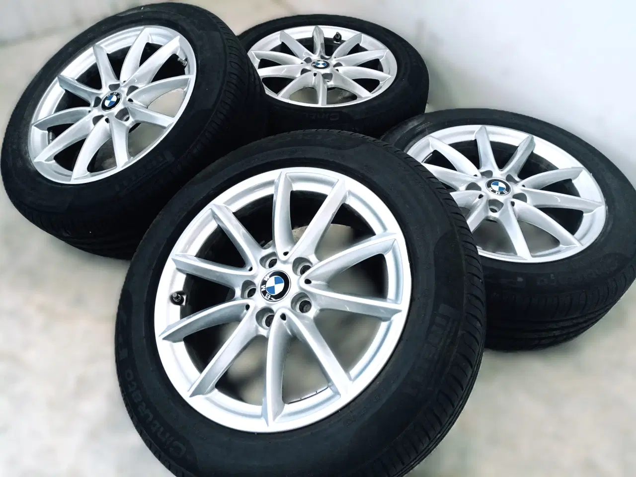 Billede 2 - 5x112 17" ET52 nav 66,6ø BMW sommersæt inkl.TPMS