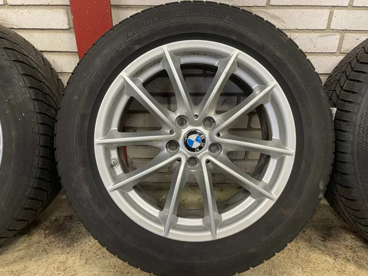 Billede 5 - 17 BMW 5 serie 225/55r17 Ref.226 vinter