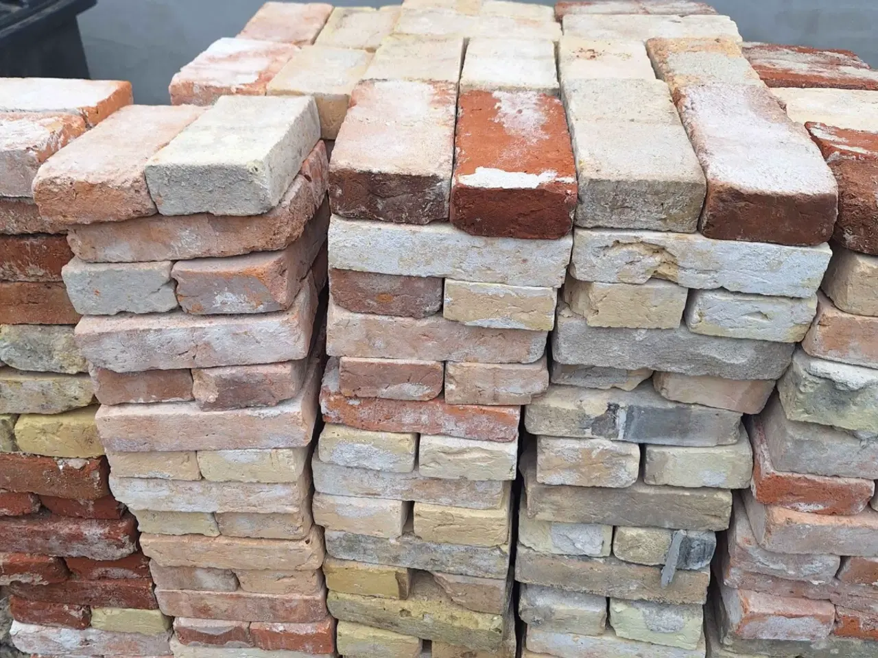 Billede 2 - Renset mursten 