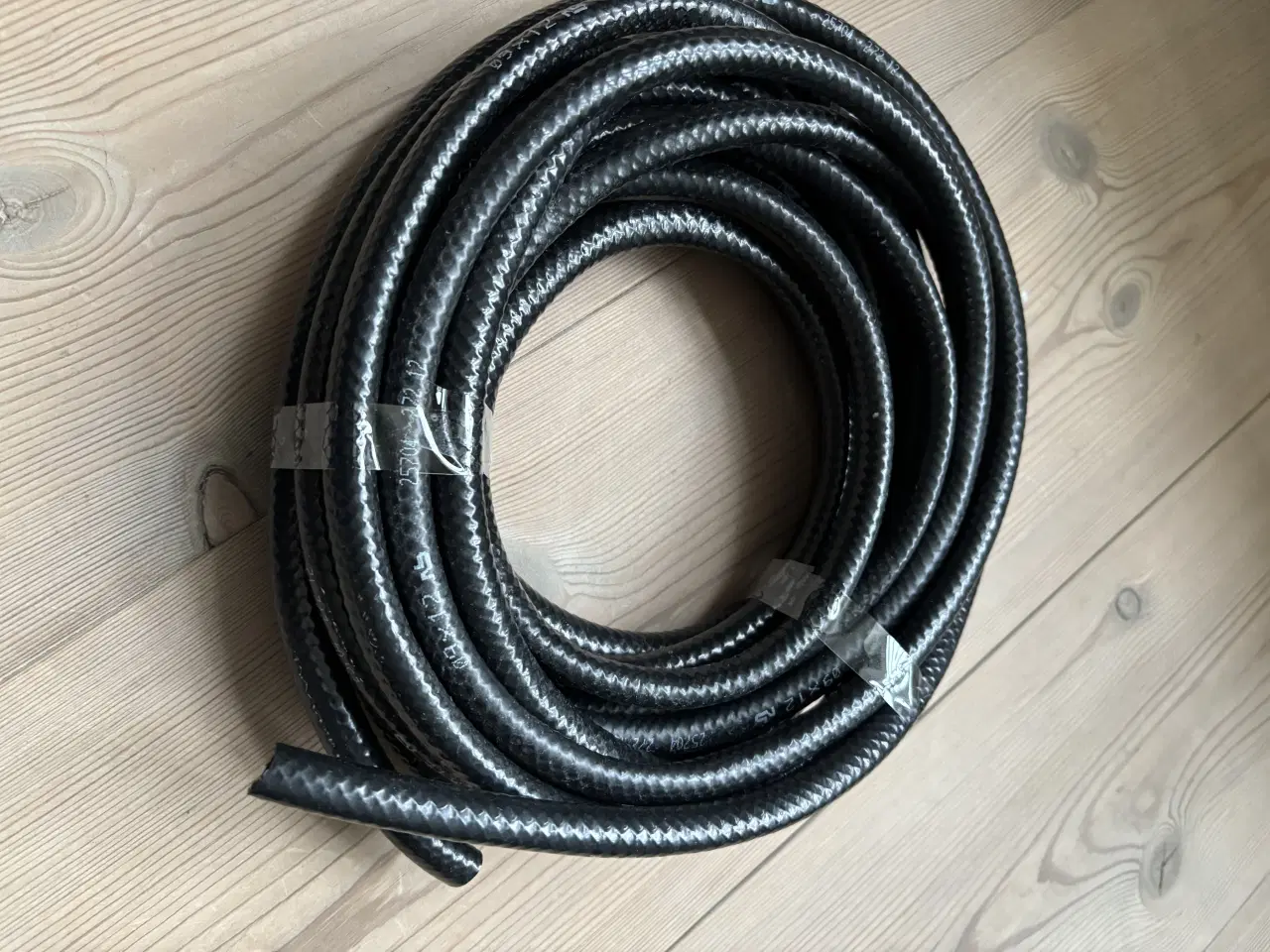 Billede 1 - Armeret slange 