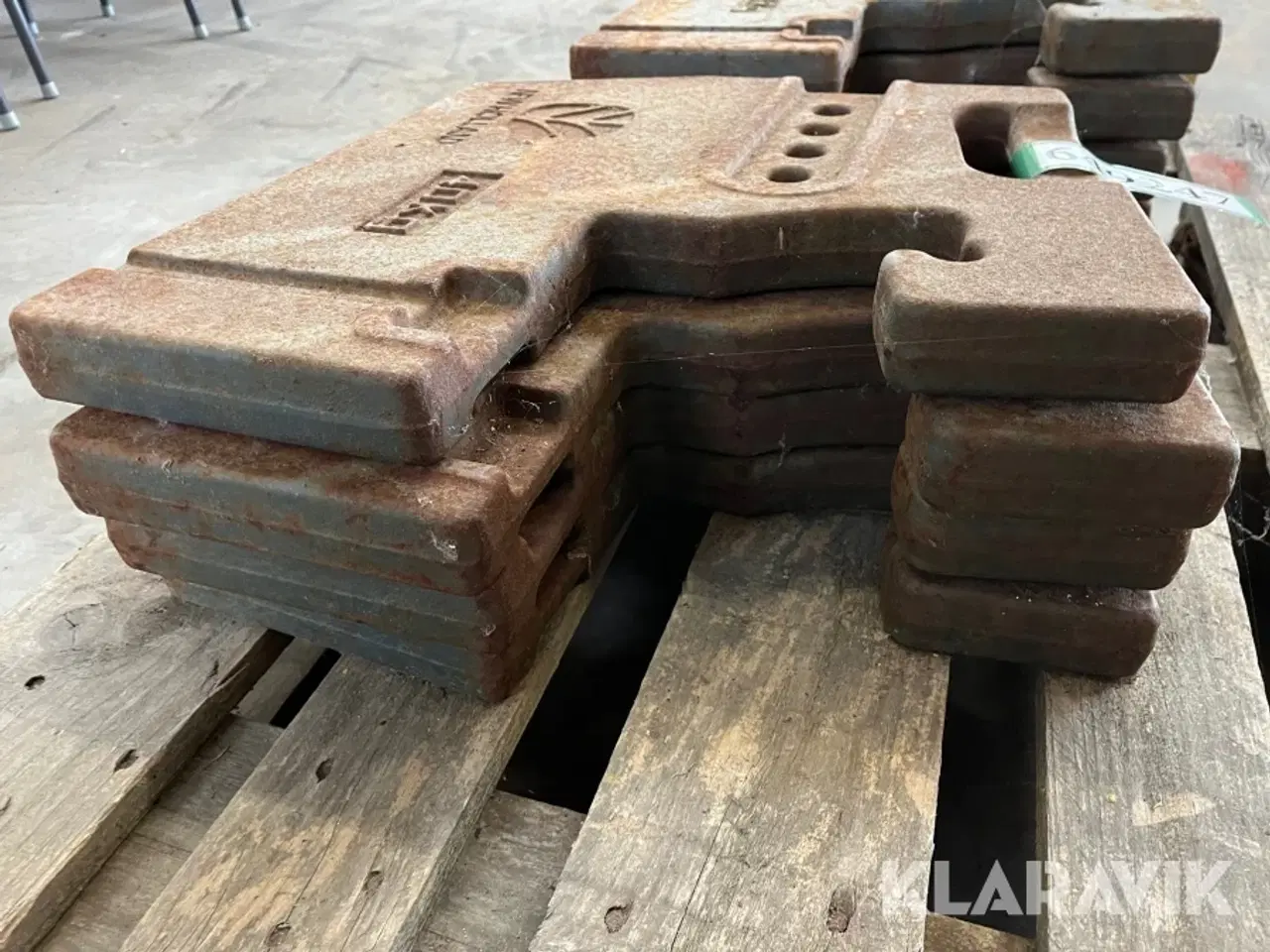 Billede 10 - Vægtklodser New Holland 8x40kg 8 styk