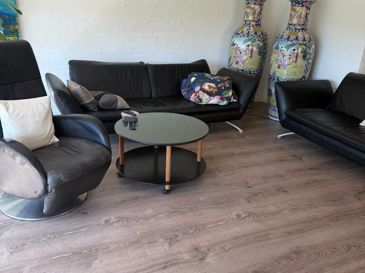 Billede 1 - Sofagruppe i sort læder 