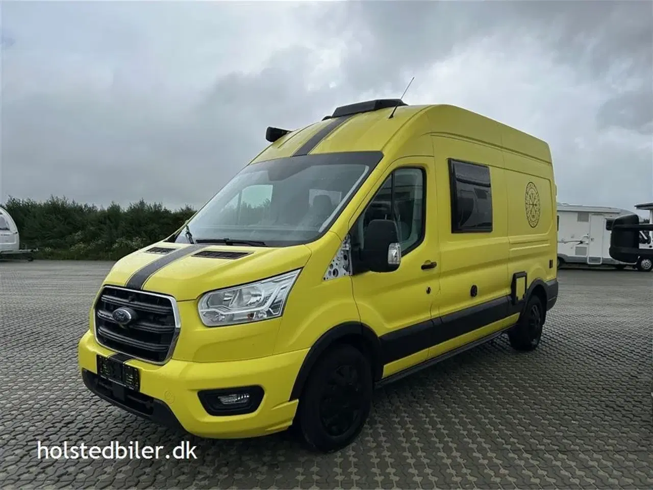 Billede 2 - 2023 - Weinsberg Carabus 600 MQ   Smart farve - 170HK - automatgear - Stor ståhøjde