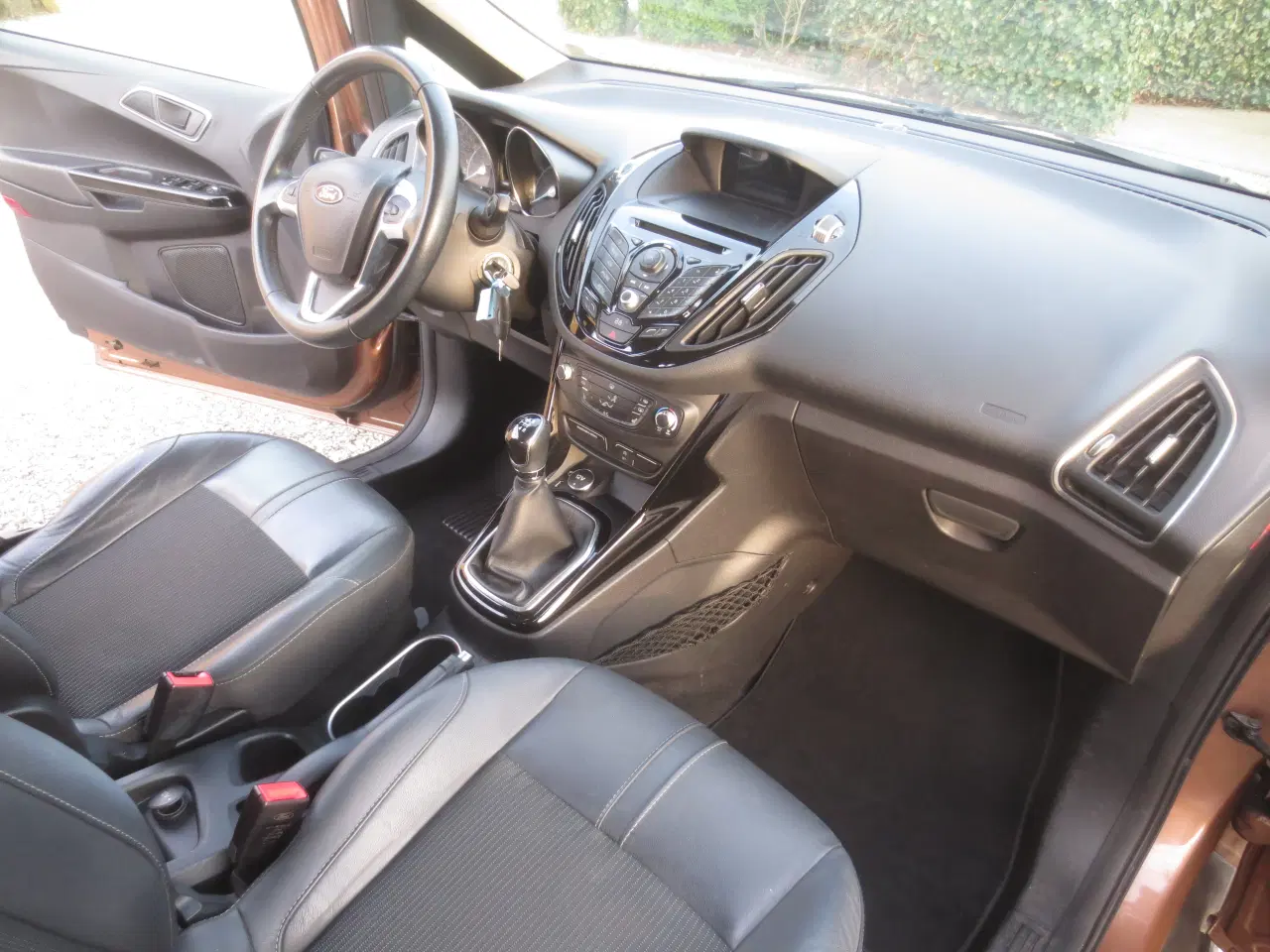 Billede 13 - Meget fin B-Max 1.0 i 120 Hk Årg 13. 