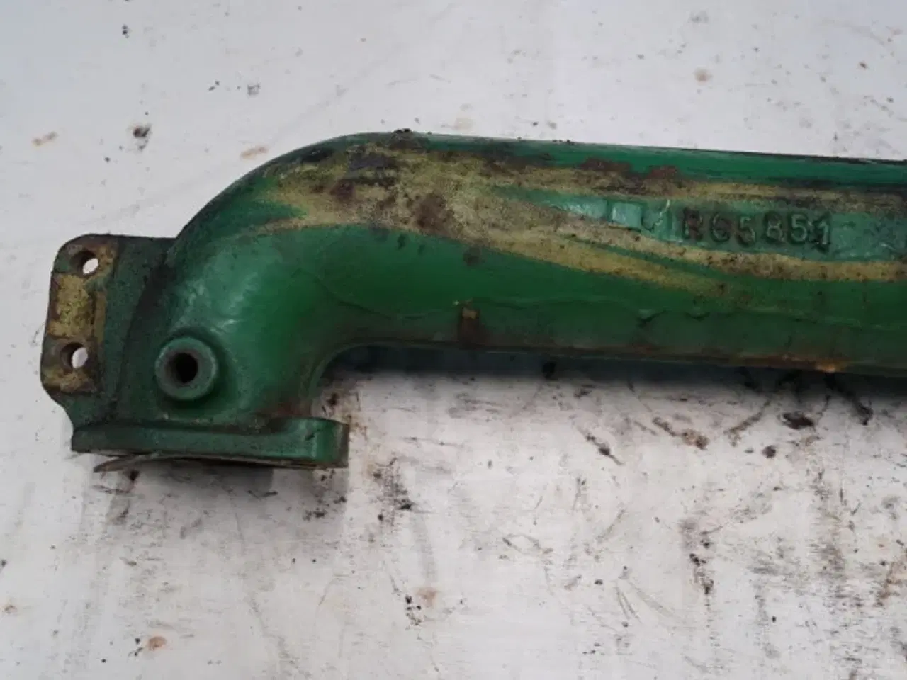 Billede 12 - John Deere 3140 Indsugningsmanifold R65851