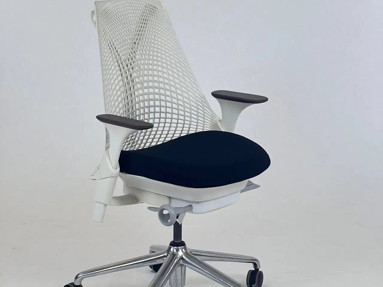 Billede 3 - Herman Miller Sayl Kontorstol