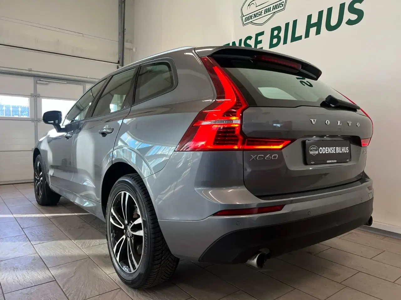 Billede 3 - Volvo XC60 2,0 D4 190 Momentum aut. AWD