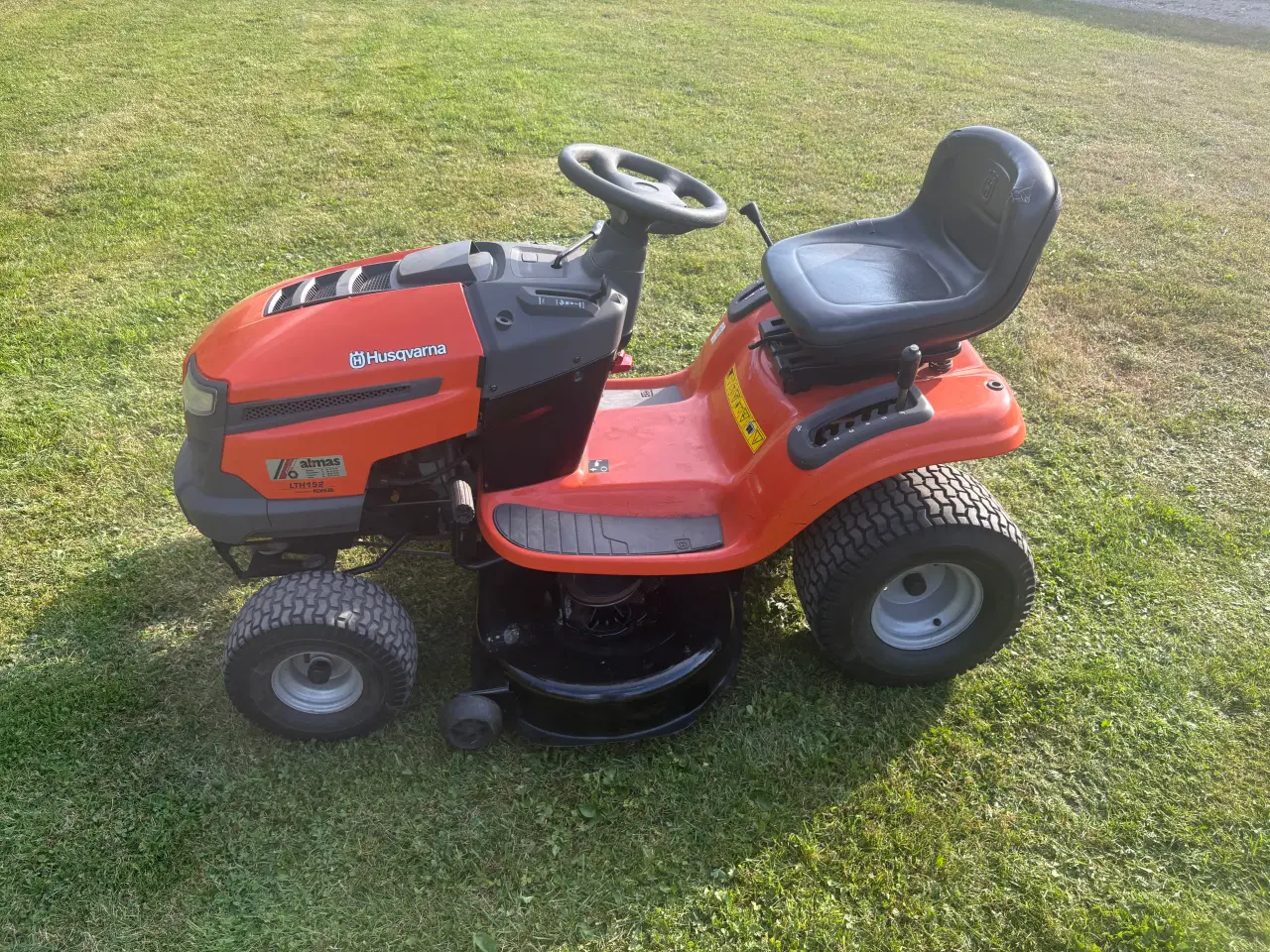 Billede 3 - Havetraktor Husqvarna LTH 152
