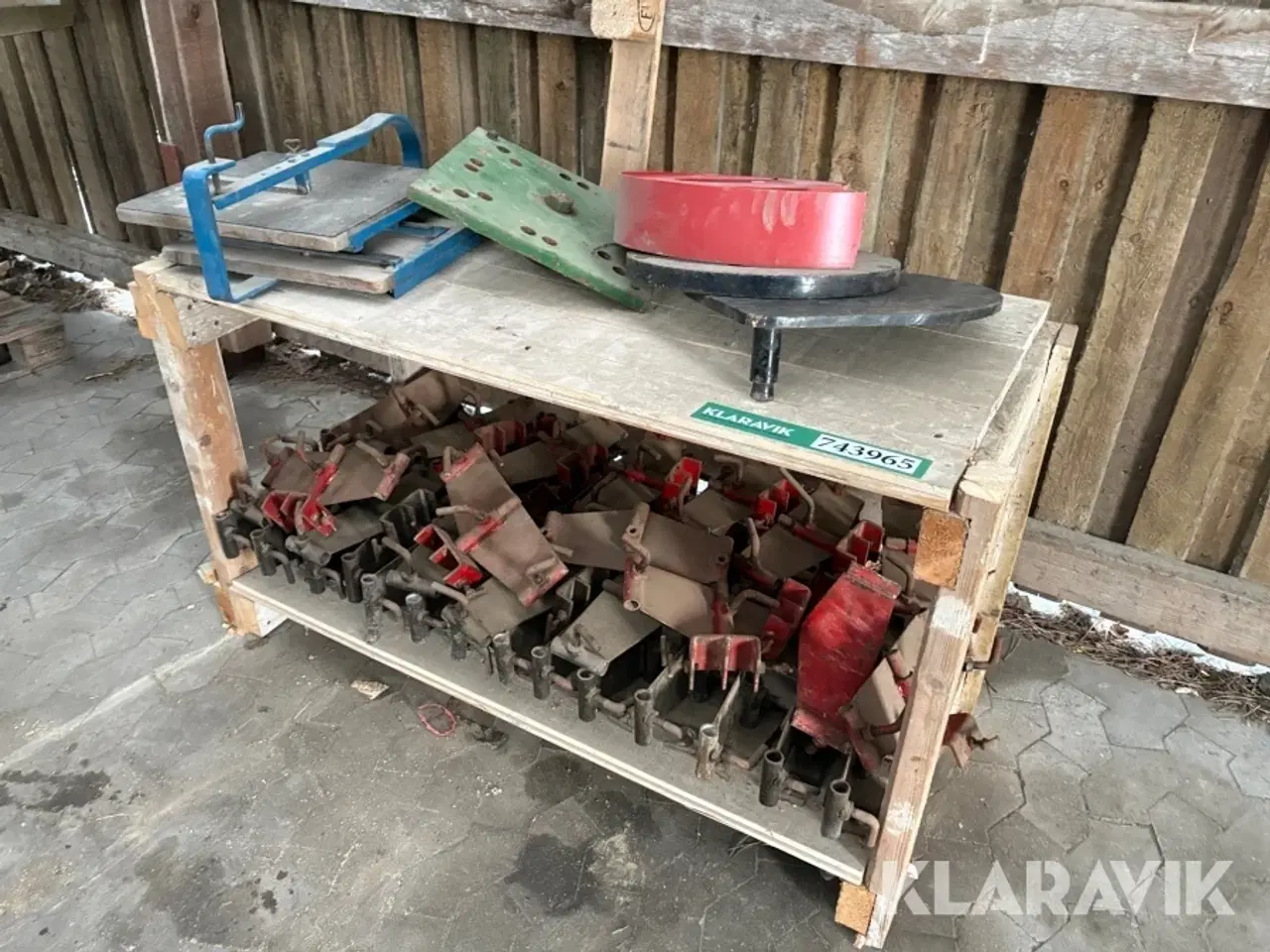 Billede 1 - Forskallingsbeslag med mere