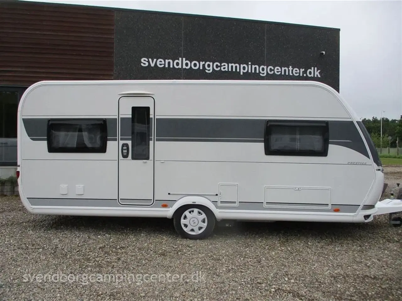 Billede 2 - 2022 - Hobby Prestige 540 UL   Der medfølger en Truma smart A mover inkl. Batteri, Lader og montering.