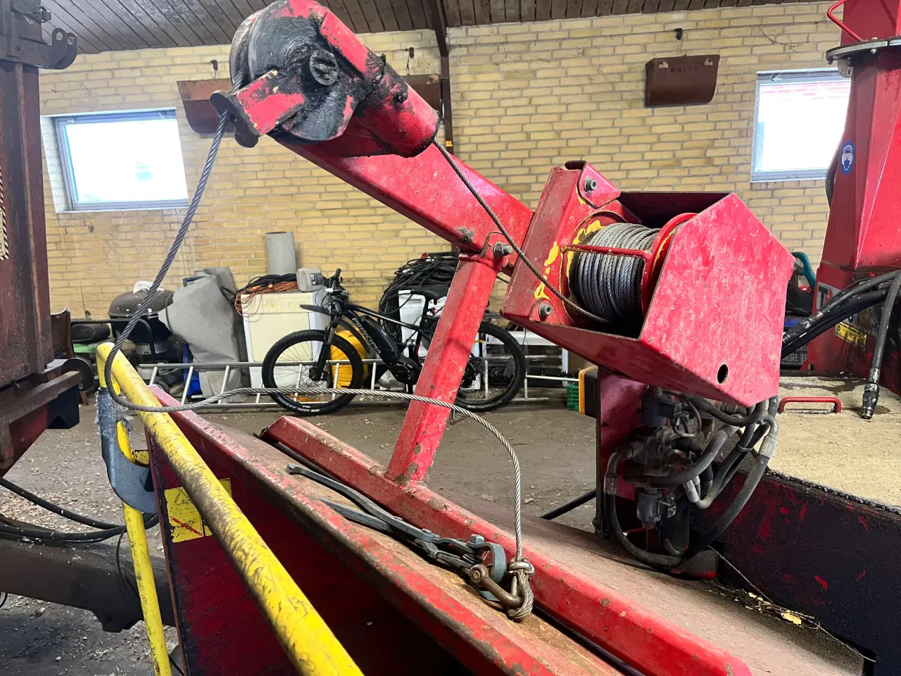 Billede 8 - TP 270 flishugger m. Højtipvogn