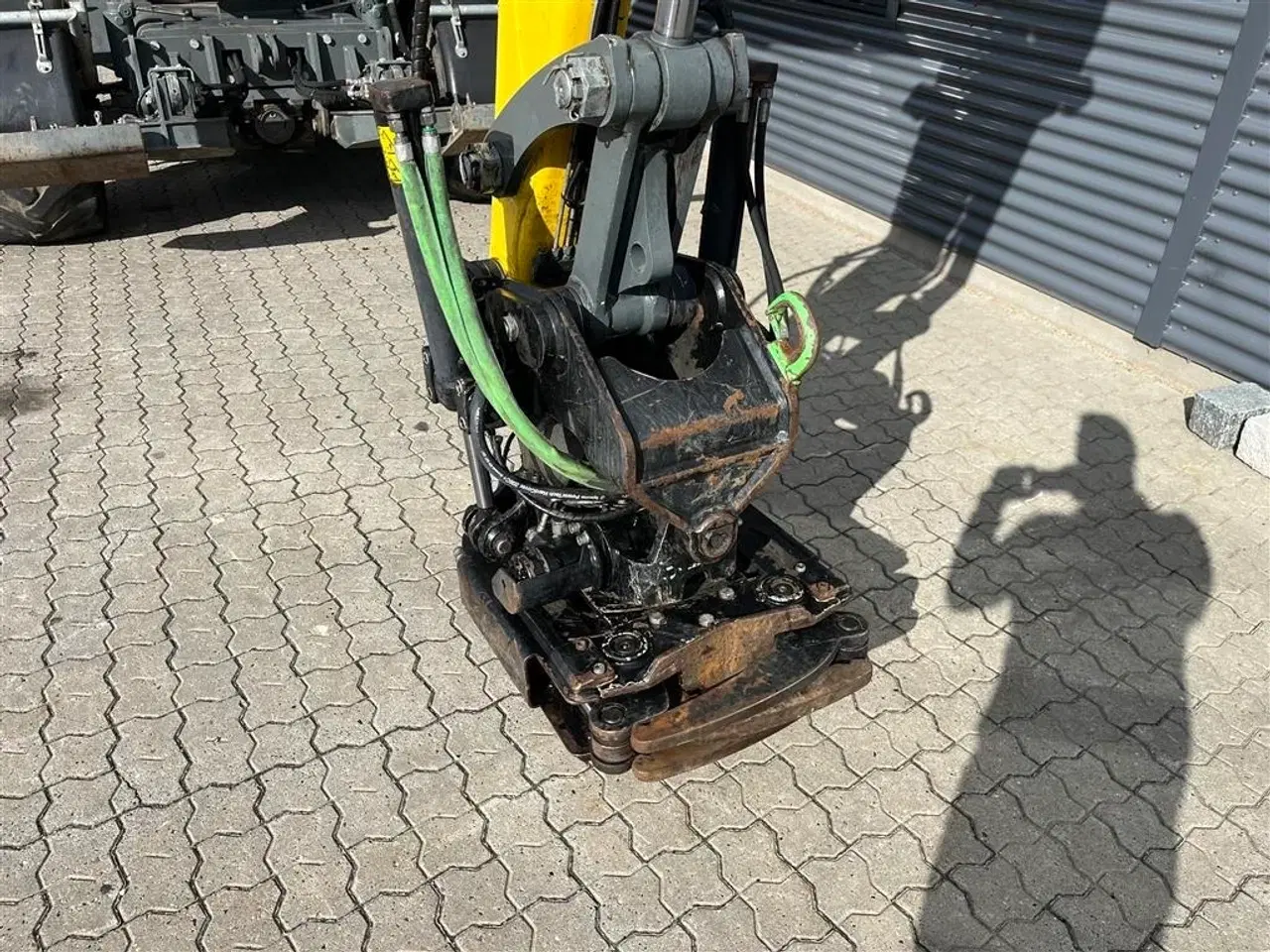 Billede 3 - Wacker Neuson EW 100  Gummihjuler med rotortilt, vogn og fuld skovlpakke