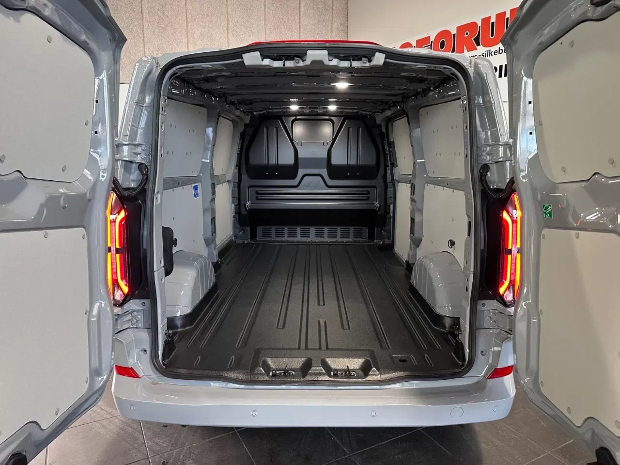 Billede 13 - Ford E-Transit Custom 340L 64 Limited