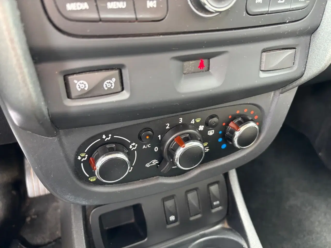 Billede 12 - Dacia Duster 1,5 dCi 90 Ambiance