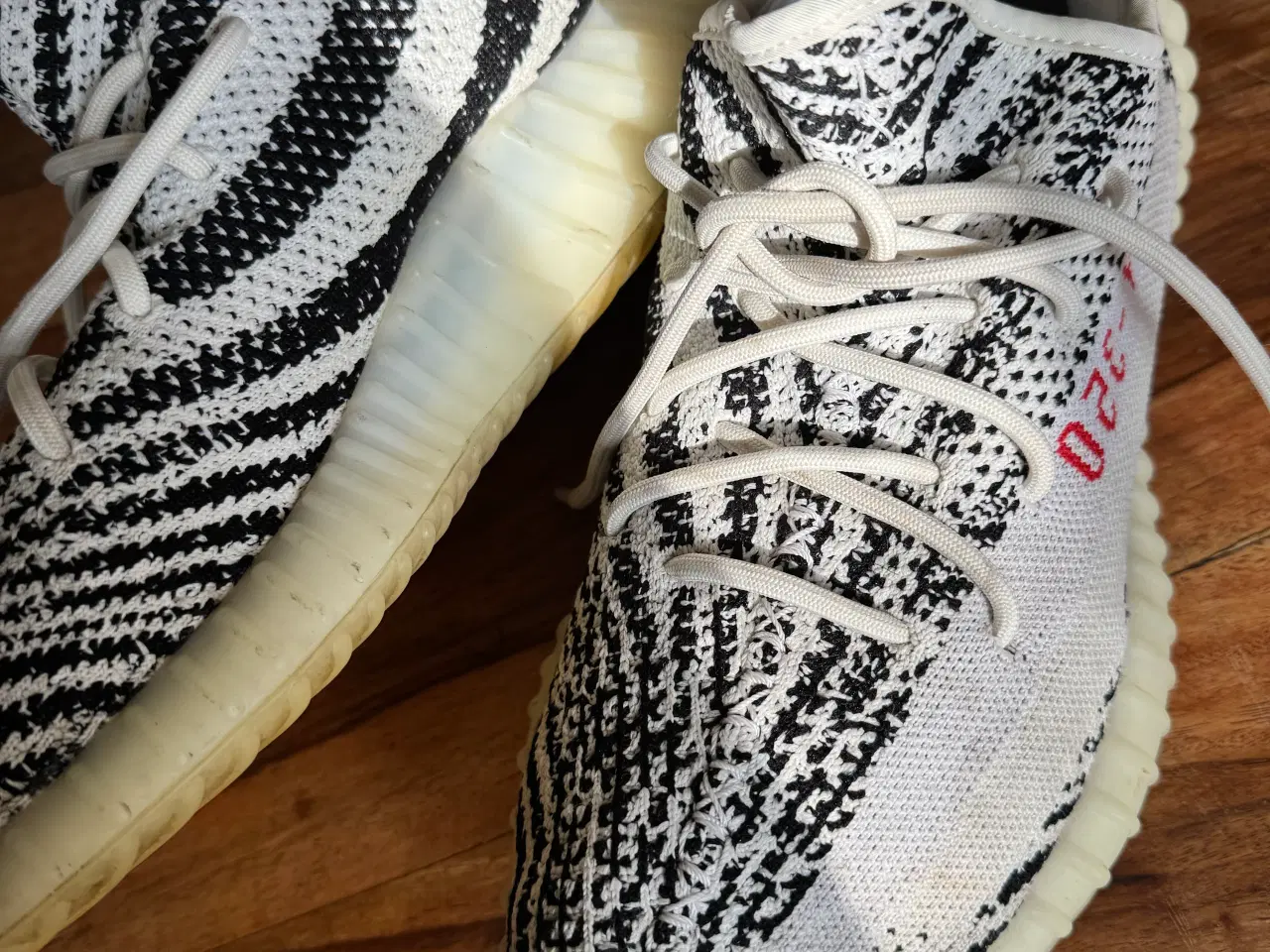 Billede 1 - Yeezy Boost 350 V2 Zebra